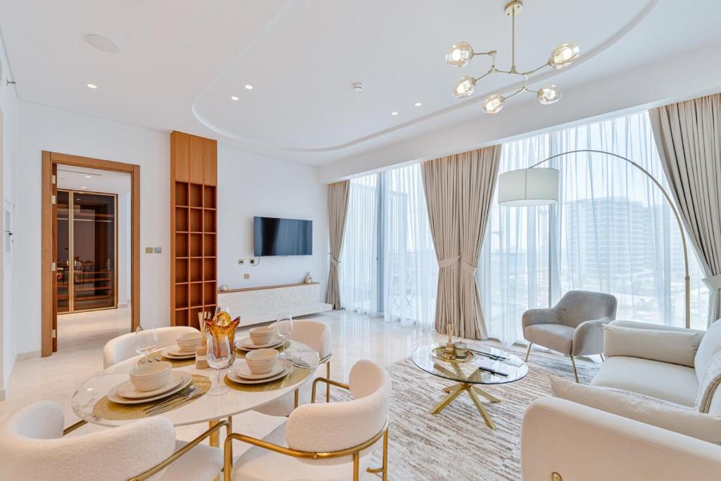 Marcopolo - Stay in style on Palm Jumeirah's beachfront, Dubai