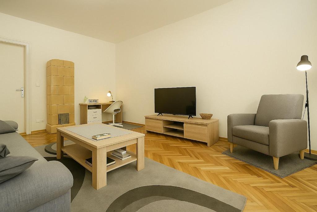 Cozy Stay 2 Min from Saint Sava Temple - 2