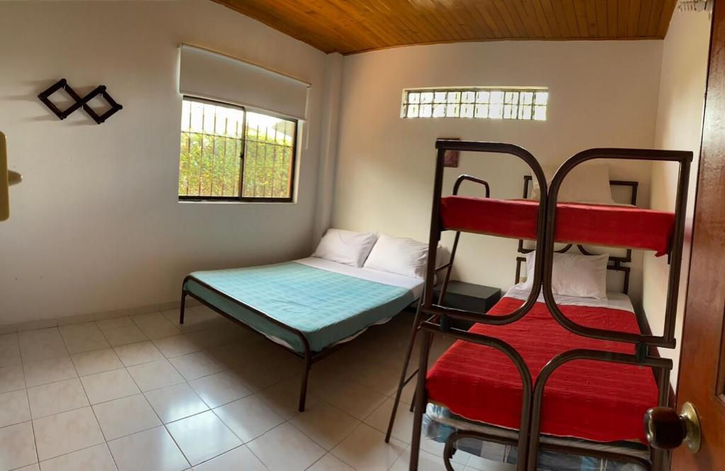 Casa de descanso con piscina privada en Melgar - 5