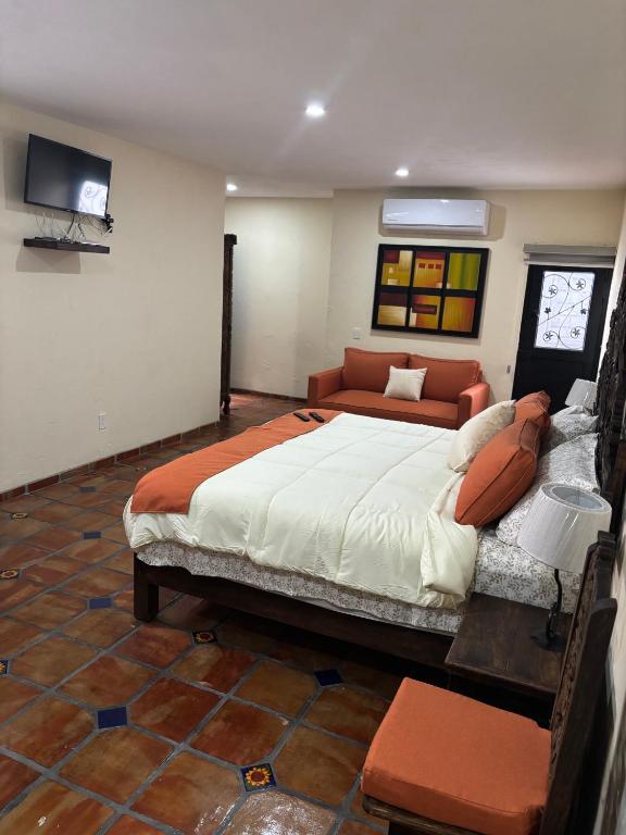 Estancia Colobri, Guadalajara