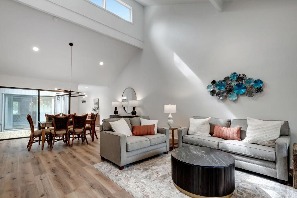 10 Turtle Lane at The Sea Pines Resort, Hilton Head Island