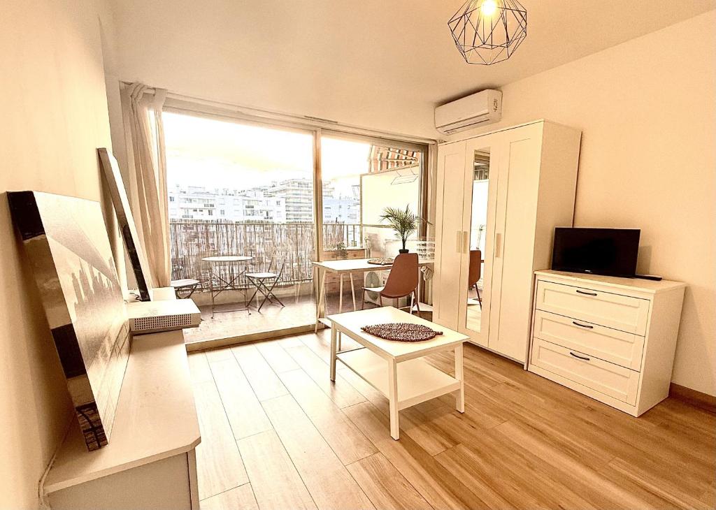 Studio cosy a juan les pins - 4
