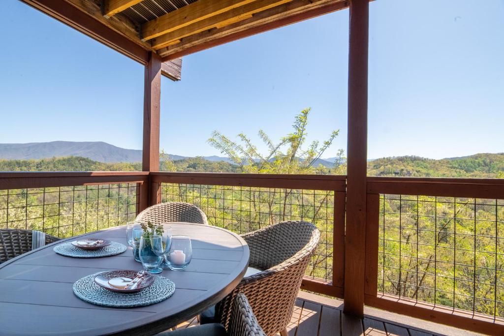 Heavenly View by Avada Properties, Sevierville
