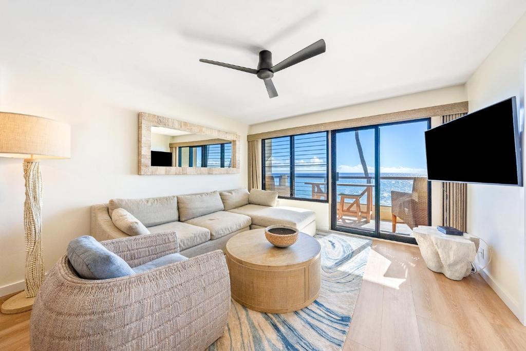 共用ラウンジ/TVエリア