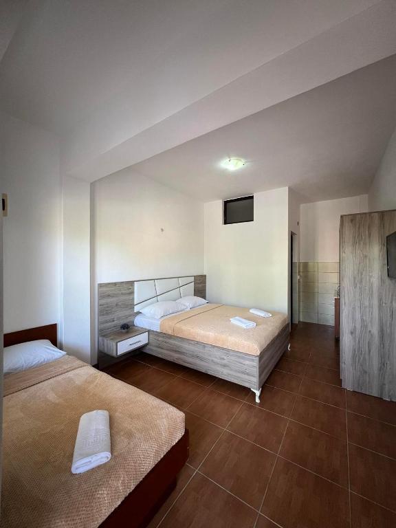 Enes Apartments - 4