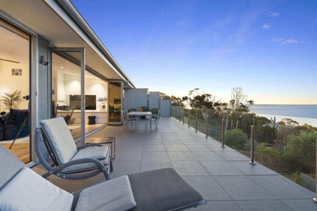 Quarterdeck, Dromana