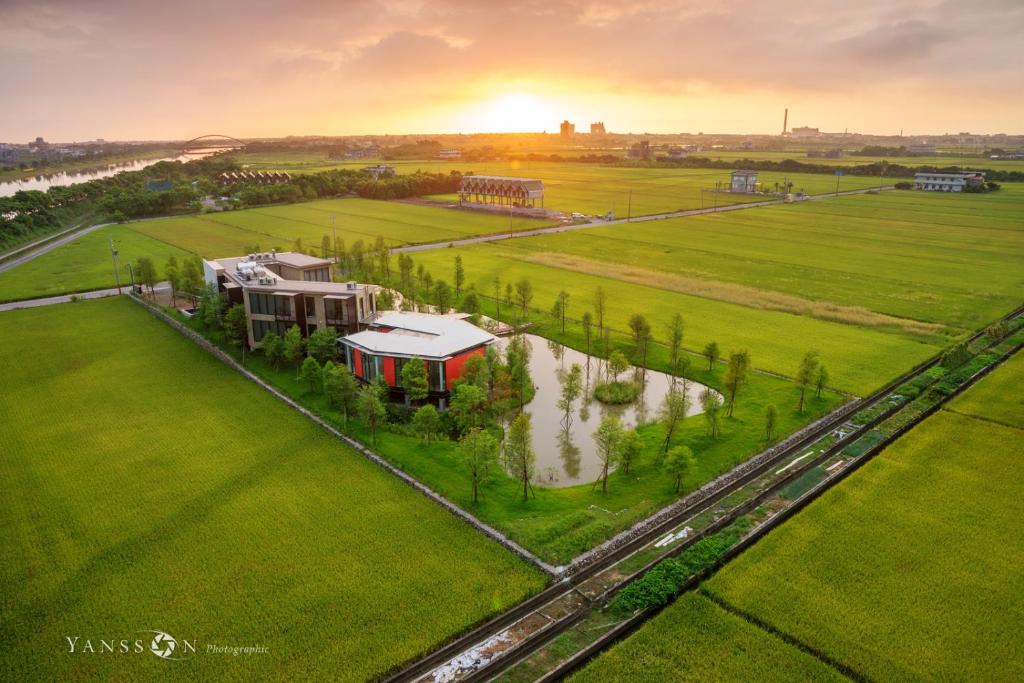 Watch House, Dongshan