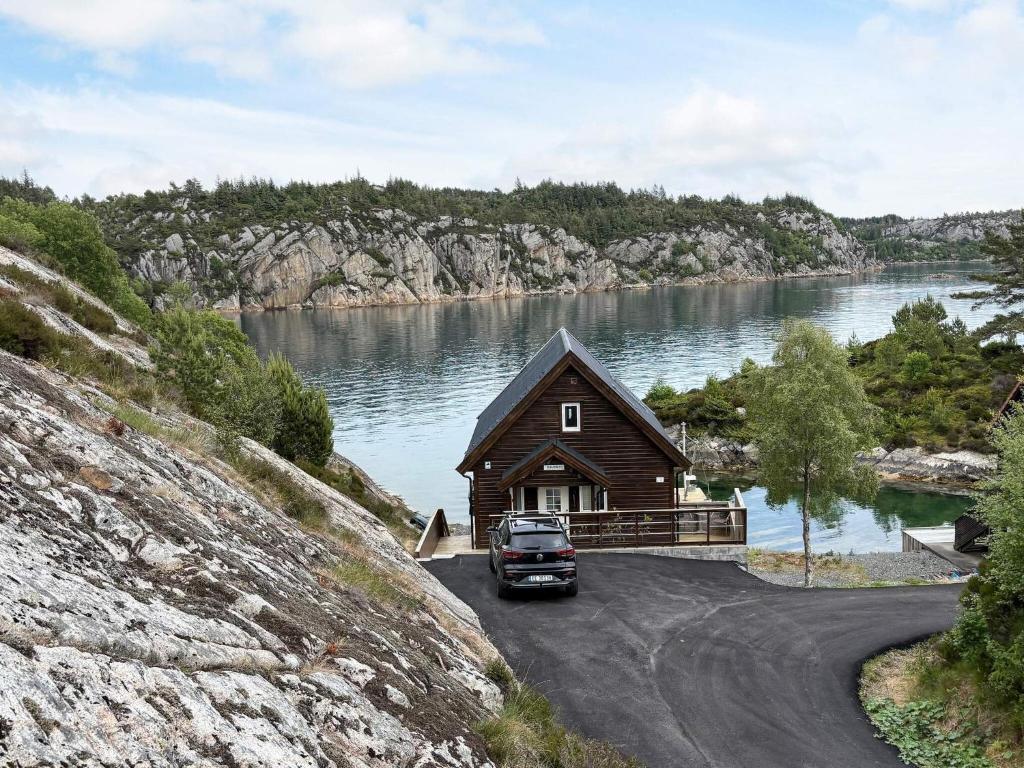 6 person holiday home in Urangsvåg-By Traum, Ervik