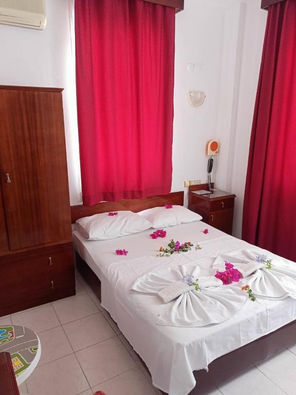 Villa Fortin Pension — Hotel rooms in Kuşadası, Aydin