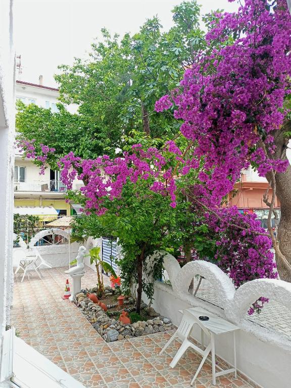 Villa Fortin Pension — Hotel building in Kuşadası, Aydin