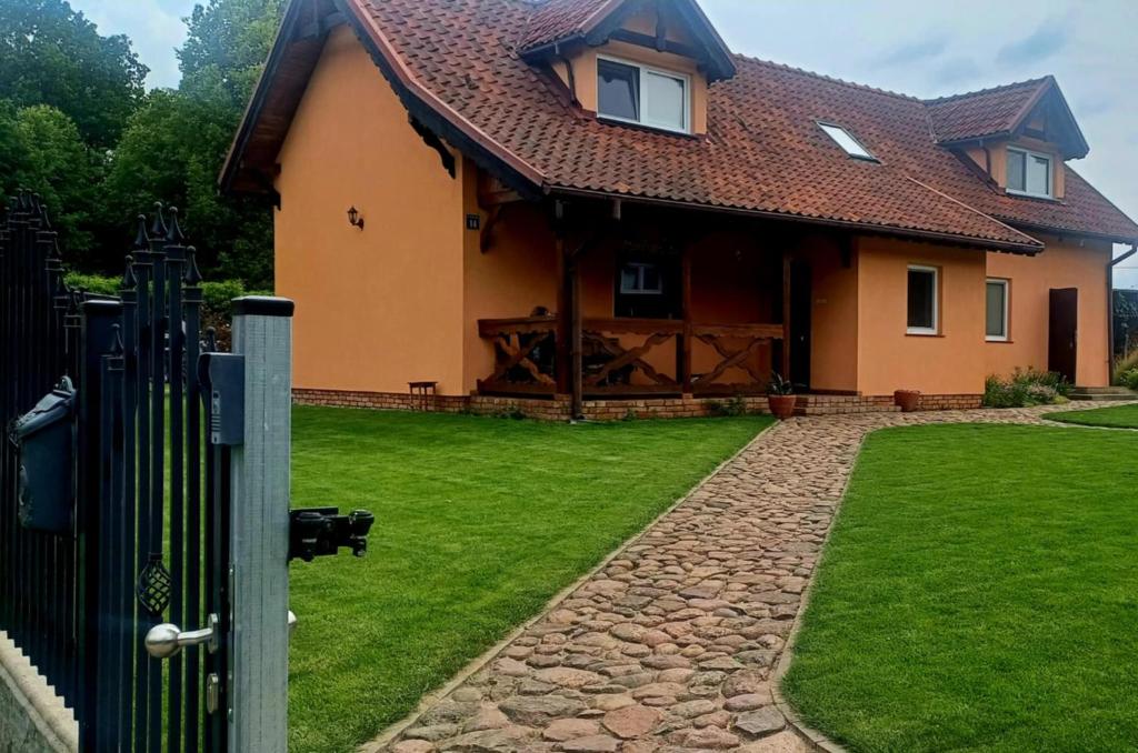 Noclegi Tomaszkowo, Tomaszkowo