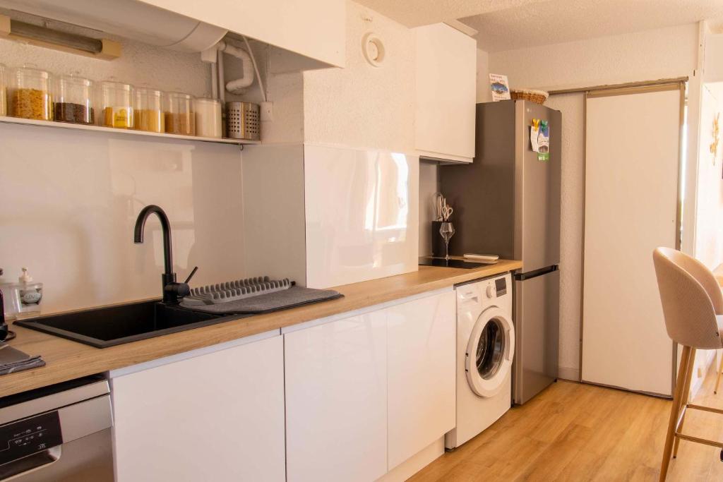 Appartement Cosy avec Vue Mer au 4e - 5
