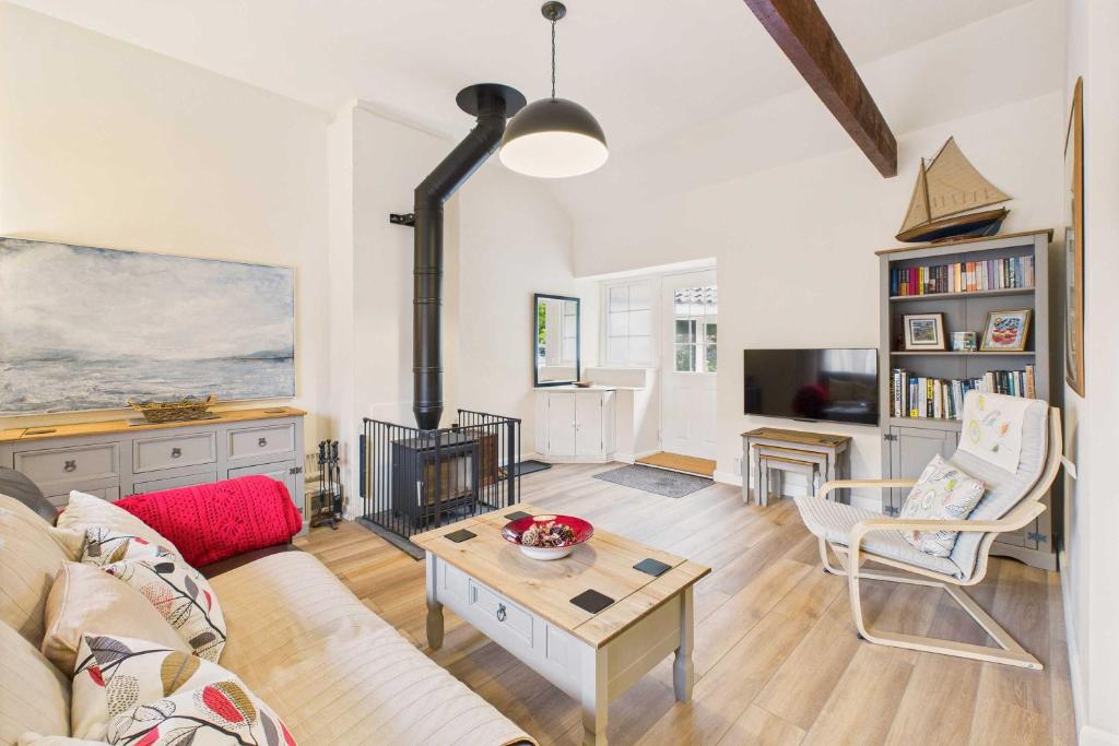 Host & Stay - Lane Farm Cottage, Easington