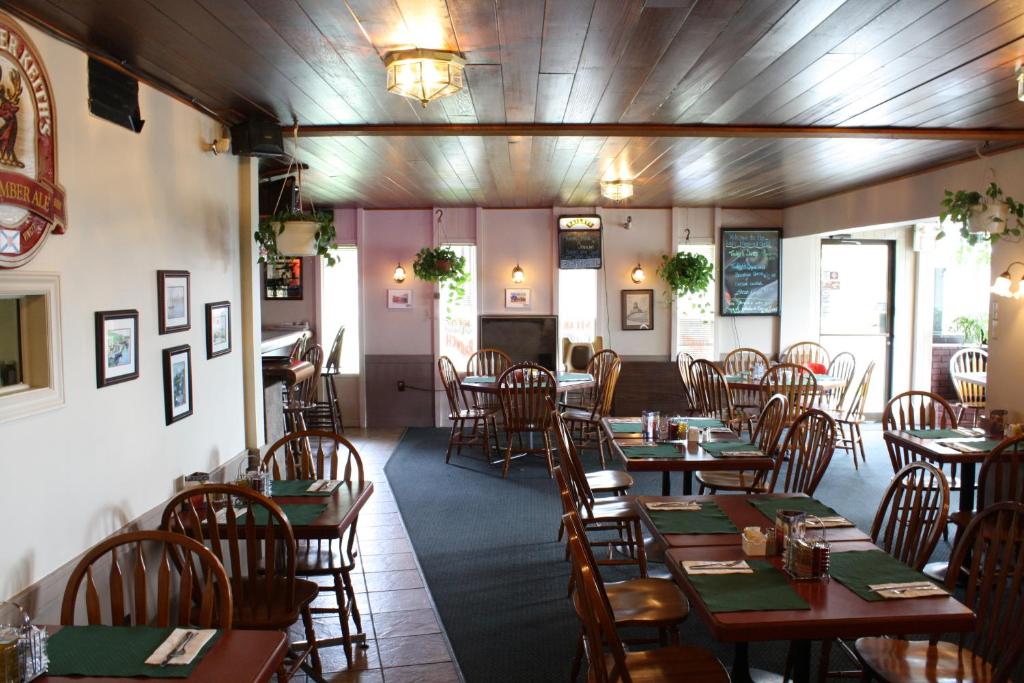 Restaurant, Chebucto Inn in Halifax (NS)