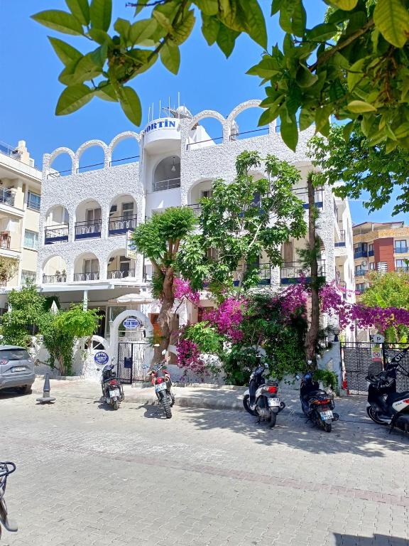 Villa Fortin Pension — Hotel building in Kuşadası, Aydin