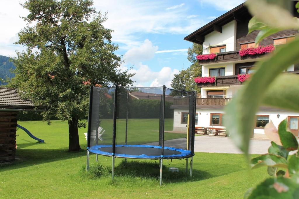 Ferienwohnungen Dietmar Thoni inclusive Pitztal Sommercard photo
