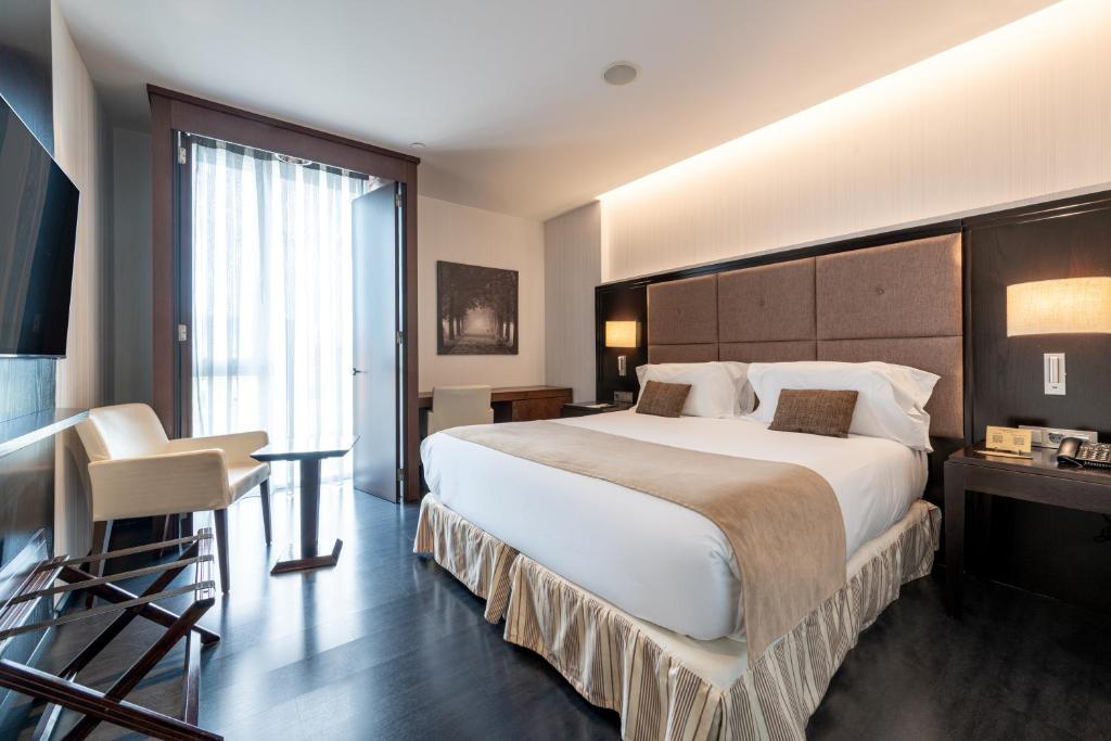 Hotel Diagonal Plaza - 4
