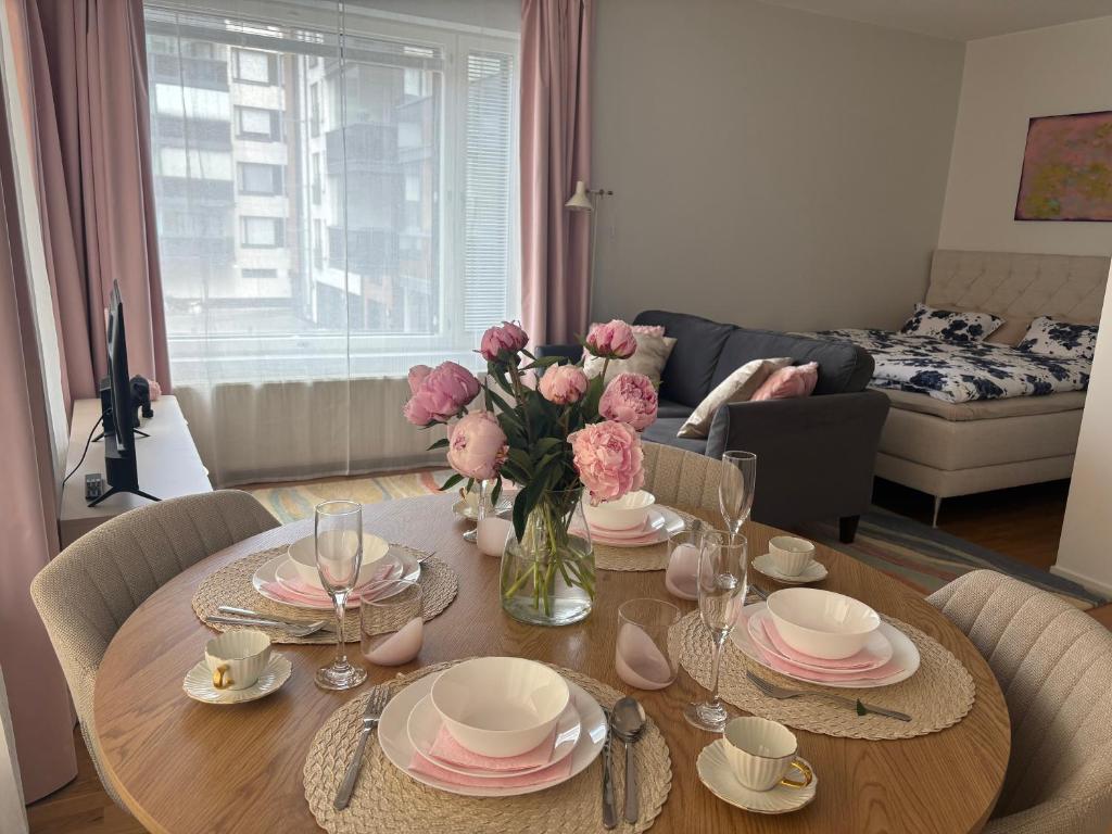 Comfy home, moottorisänky, kuivausrumpu, wifi, Pori