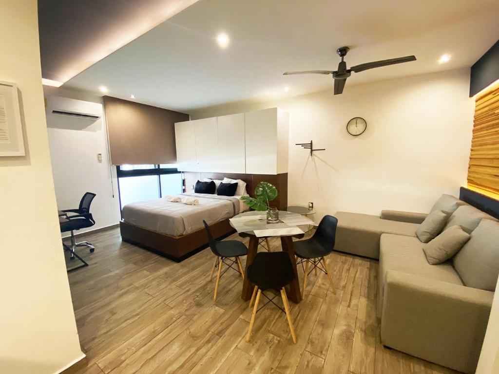 WorkSpace-Reliable WIFI-AC close to everything - 2
