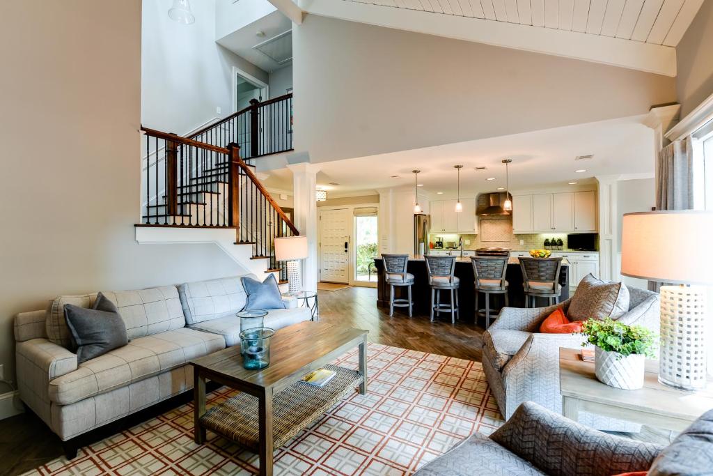 213 Twin Oaks at The Sea Pines Resort, Hilton Head Island