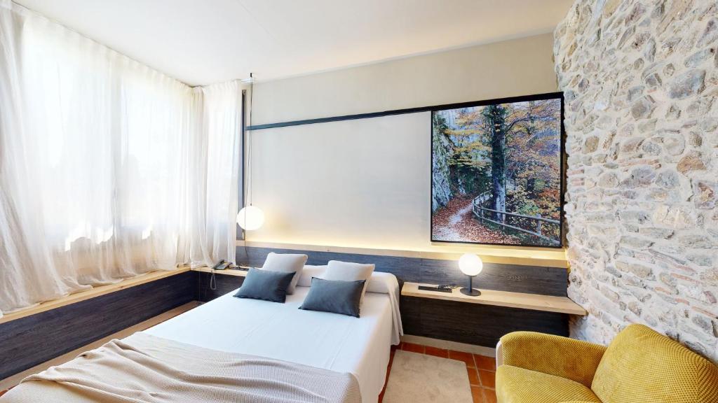 Arcs De Monells - Adults Only — Hotel rooms in Monells, Catalonia