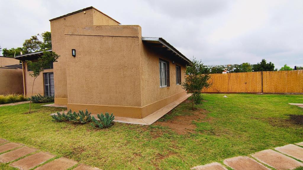 La Isolina Chacras, jardín, parrilla y naturaleza! - 4