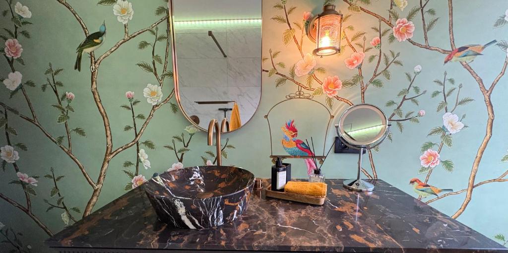 Red cross street, Lommel