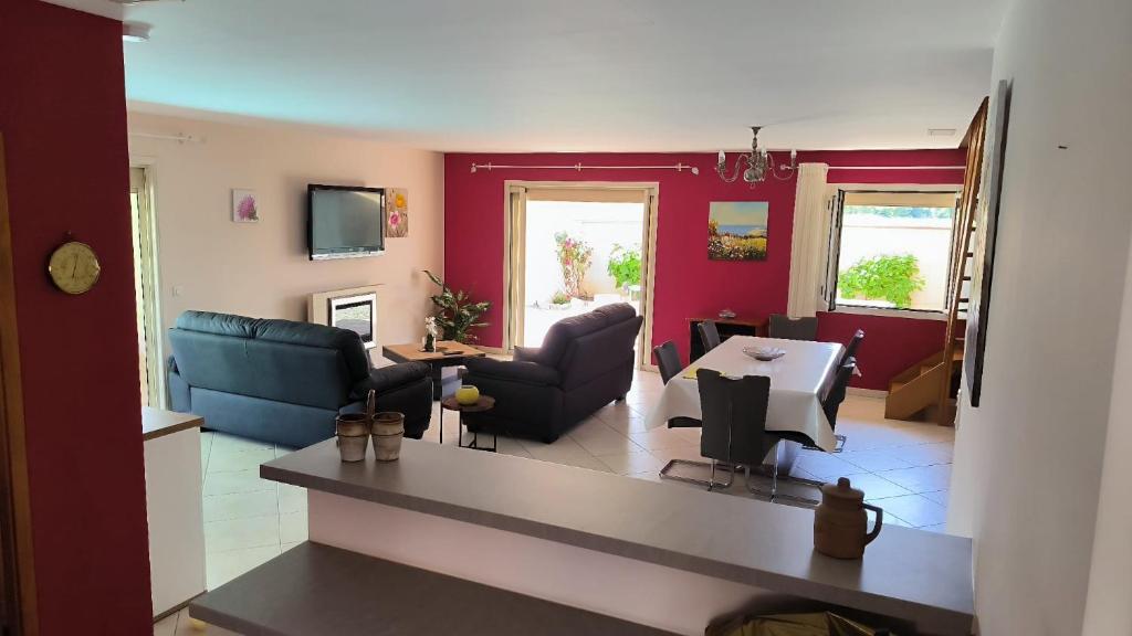 Villa avec piscine a 6 min du port Saint-Cyprien - 3