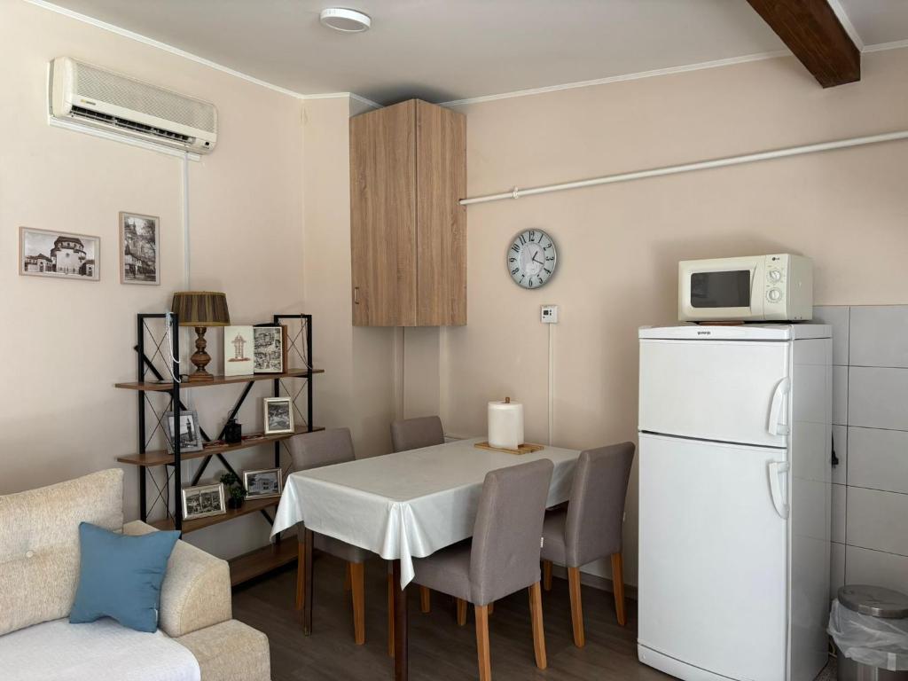 Apartment Emina - Old Town - 5