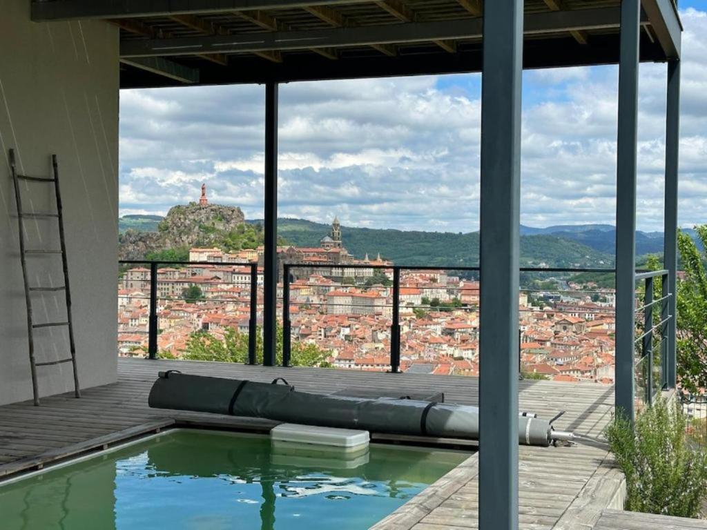 TheView, piscine et sauna, Le Puy