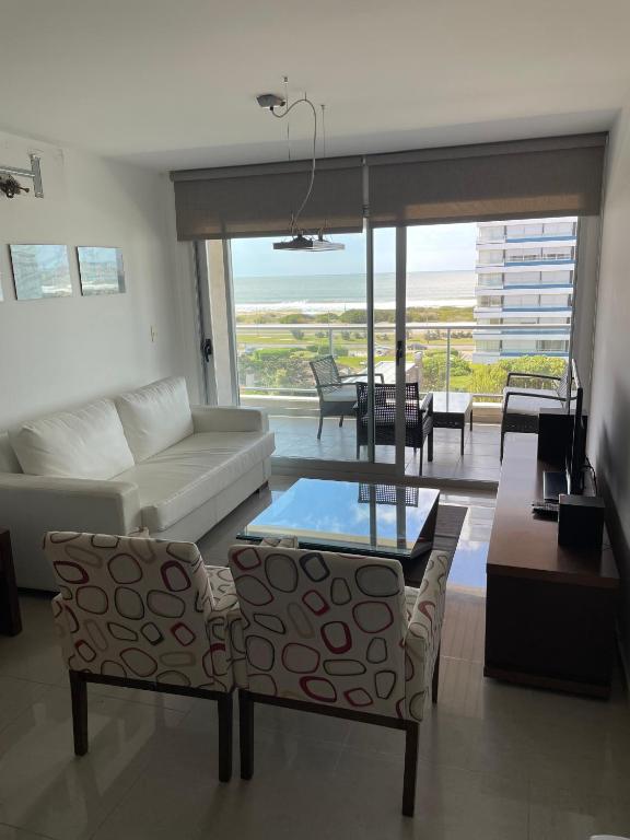 Piso exclusivo con vista al amanecer del mar - 1