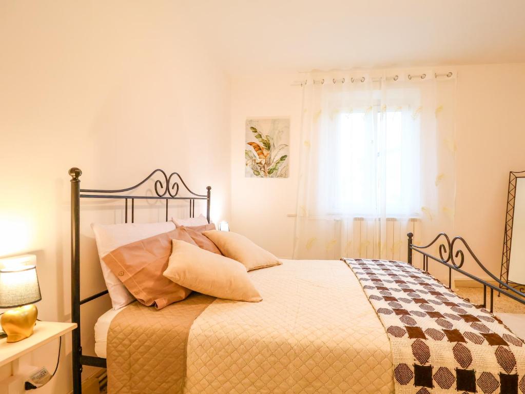 The Cozy Apartment - Wi-Fi, Smart TV, Free Parking - 4