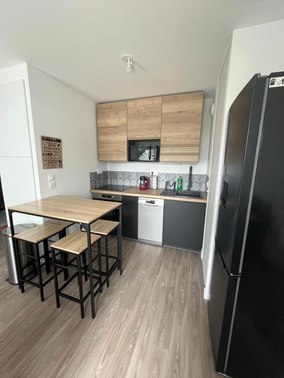 T2 Cosy avec Terrasse et Jardinet - 2