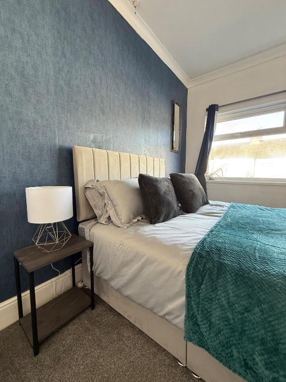 Cleethorpes Contractor stays - long term discounts, Grimsby