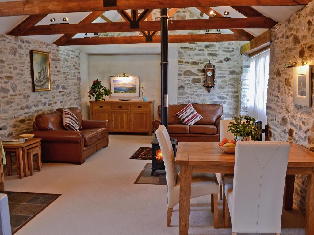 Penno Cottage - 24440, Bodmin