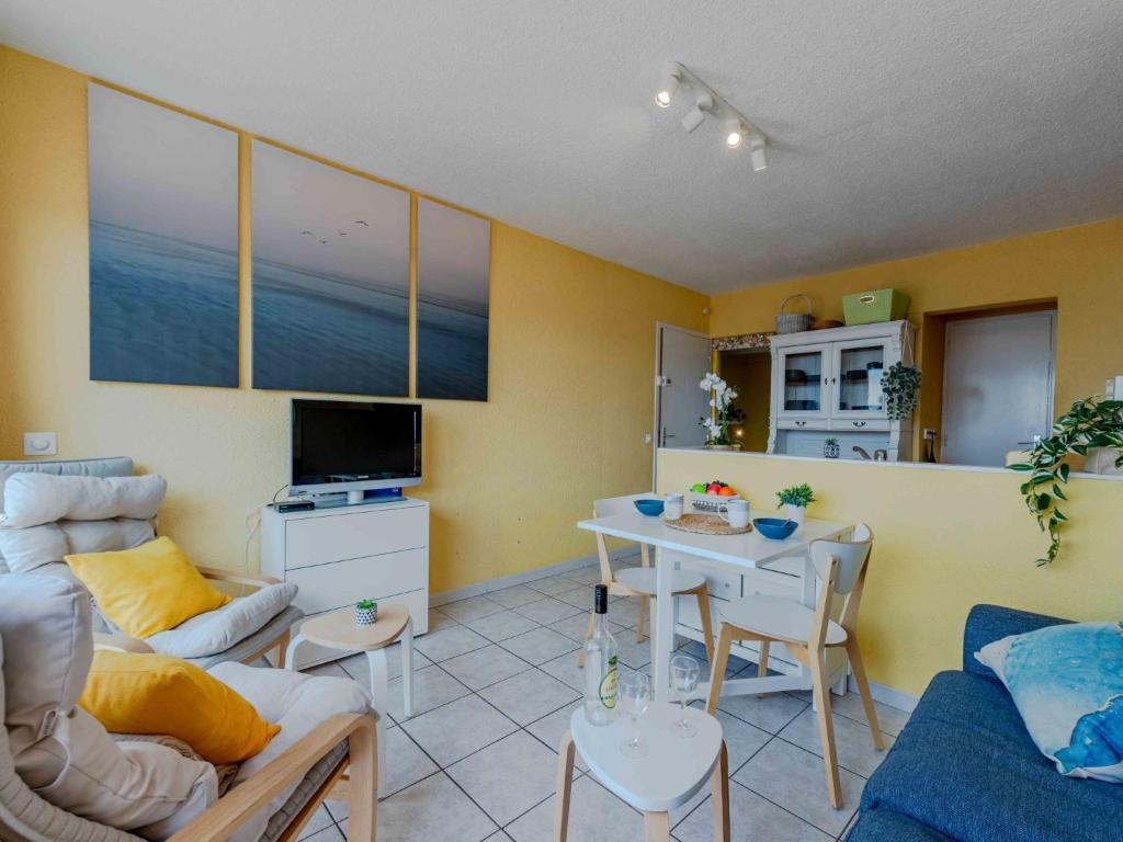 Apartment Palmyra-3 by Interhome - 3