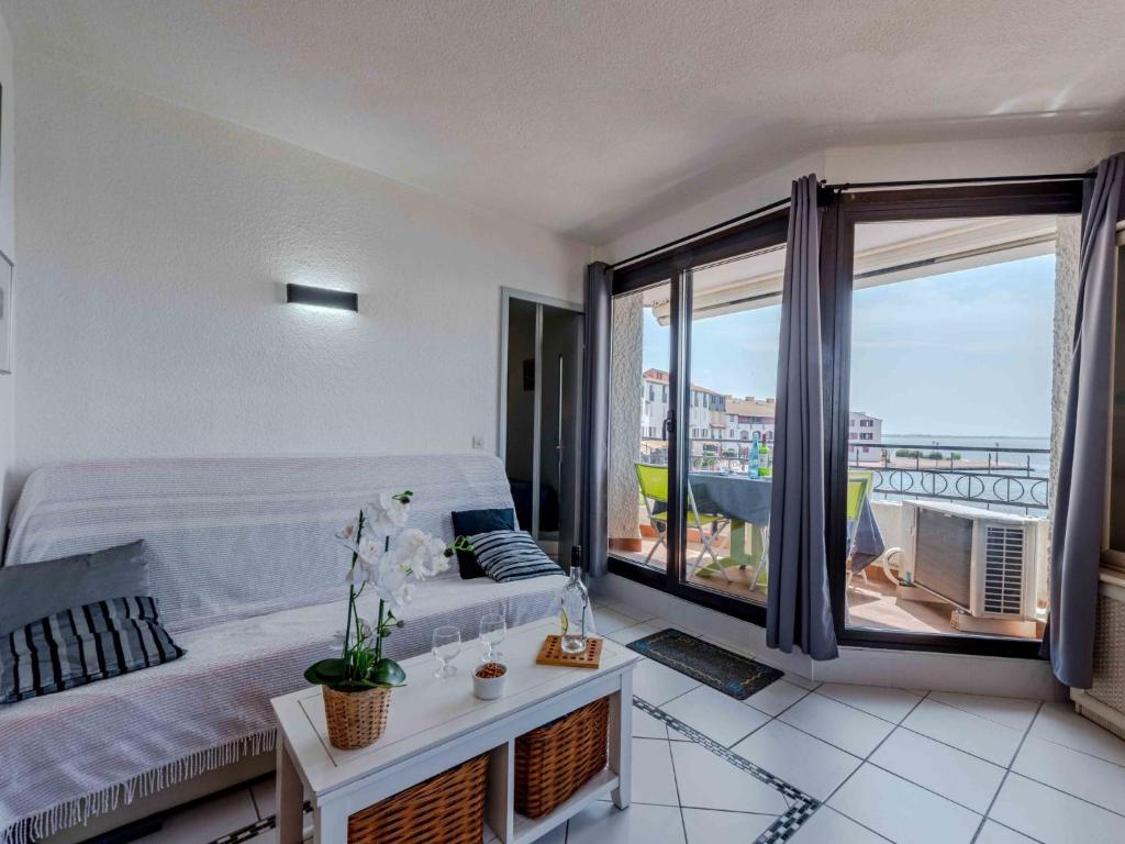Apartment Sombrero-3 by Interhome - 5