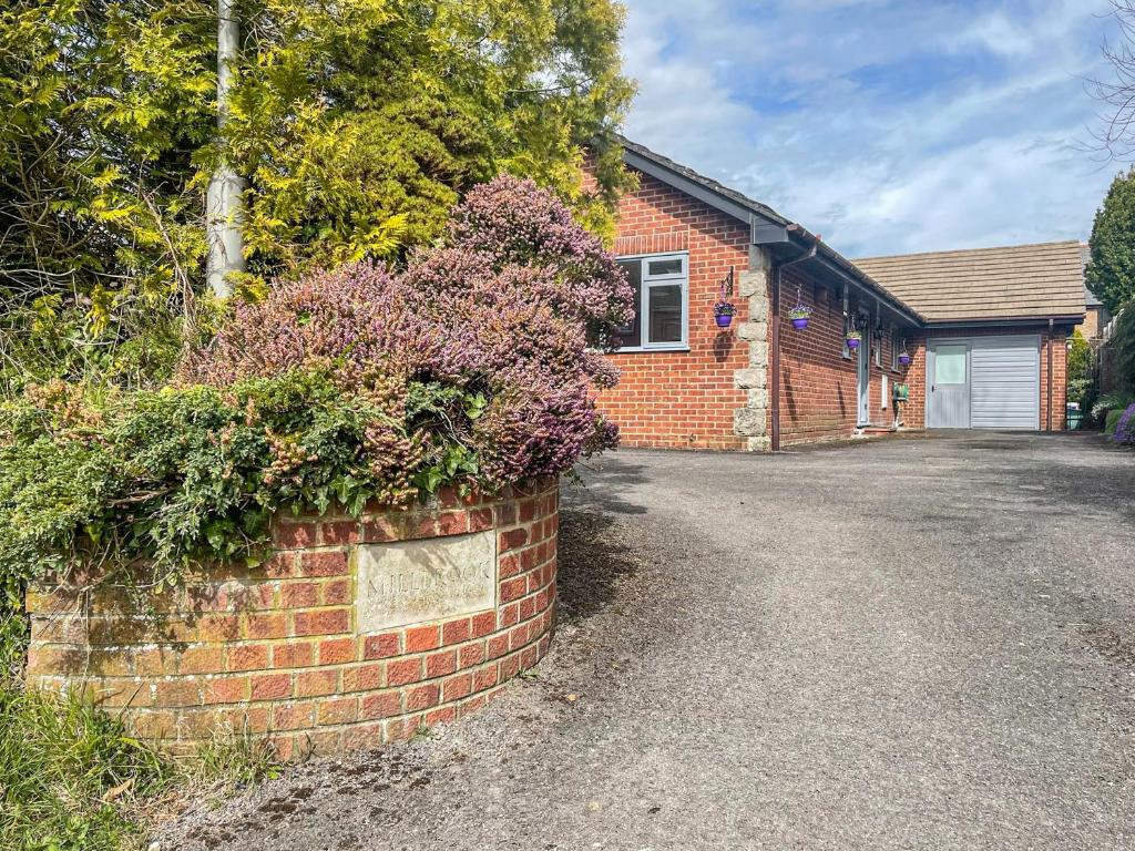 Millbrook, Bere Regis