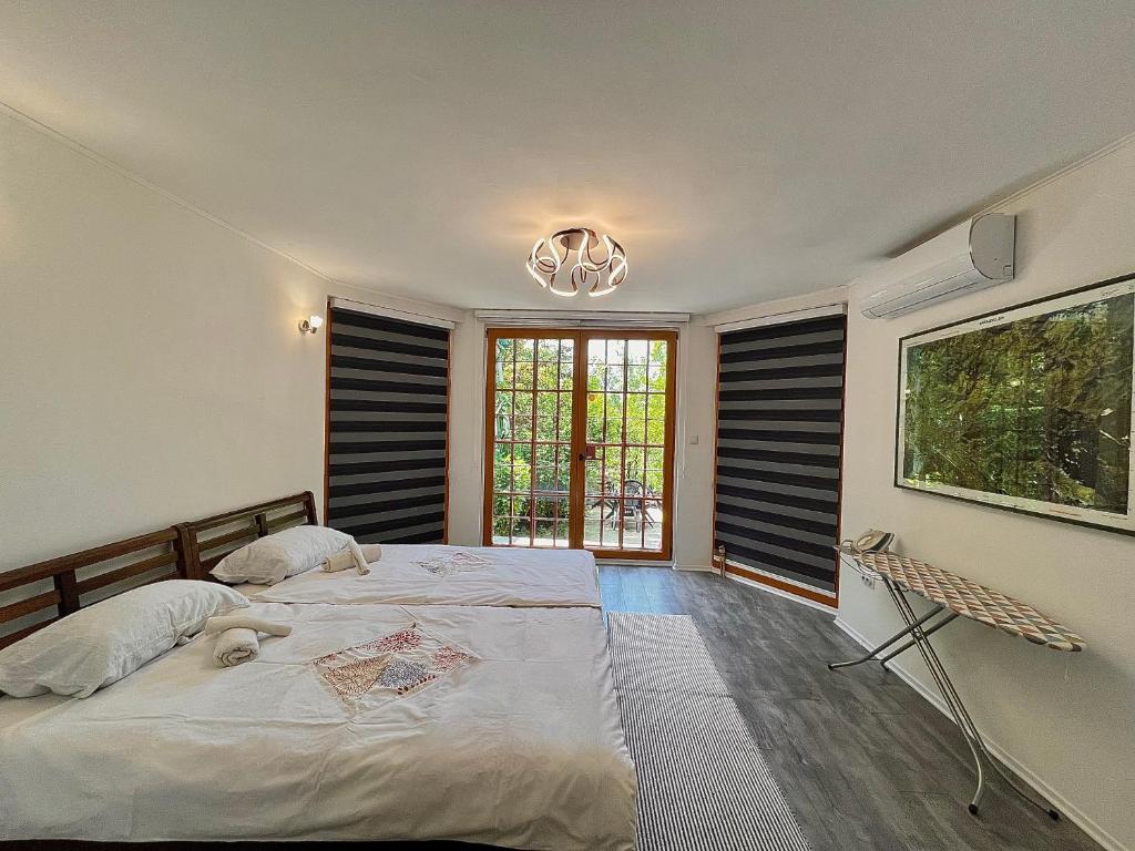 Peaceful pleasure apartment & free private parking - 1