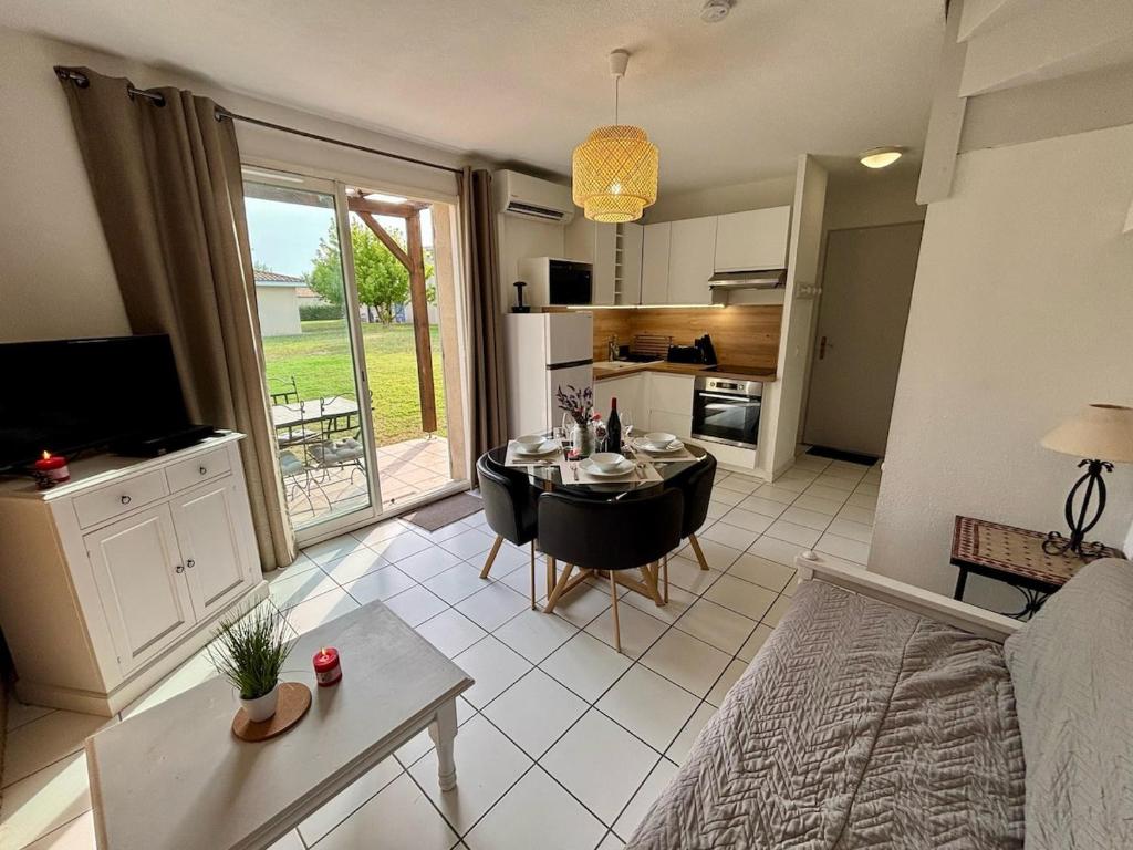 Douceur de vivre en Provence, Saint-Saturnin-lès-Avignon