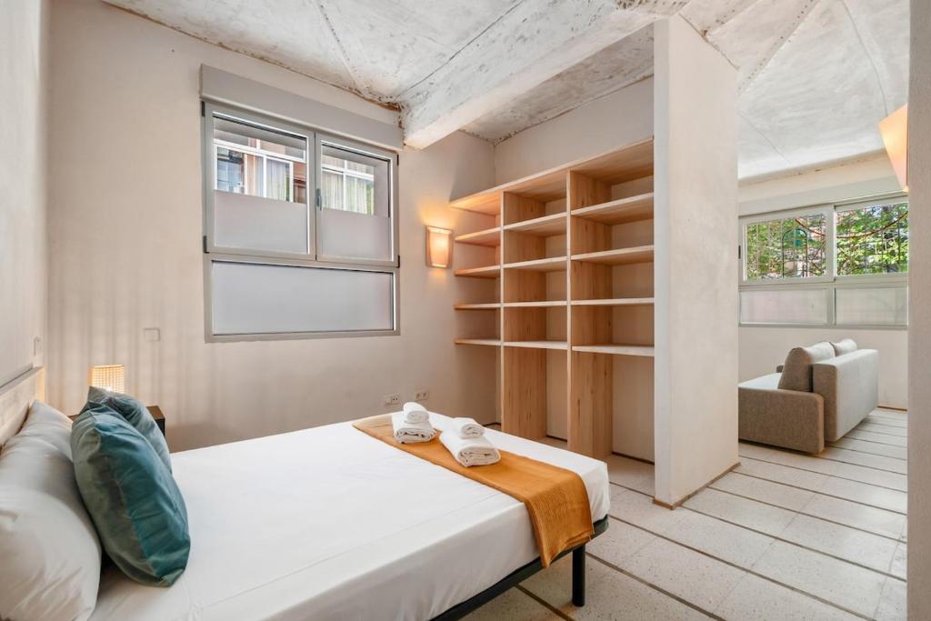 Cosy flat with good connections - Luis Ruiz 2 - 4