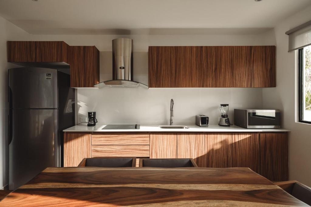 Premium Condo with Rooftop Pool, Gym, Coworking, Cinema - 4