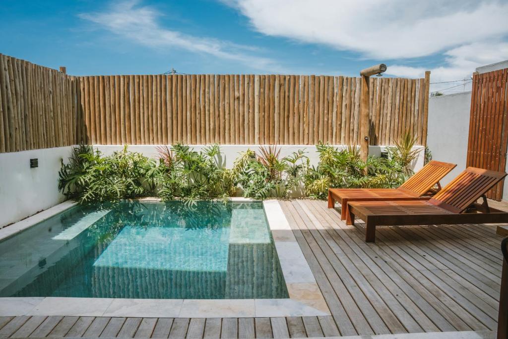 Valentini residence, Cruz