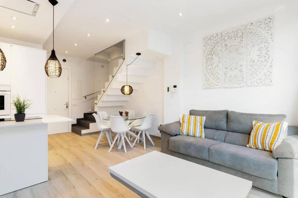 Duplex 2BD 2BTH terrace-Malaga City Center - 2