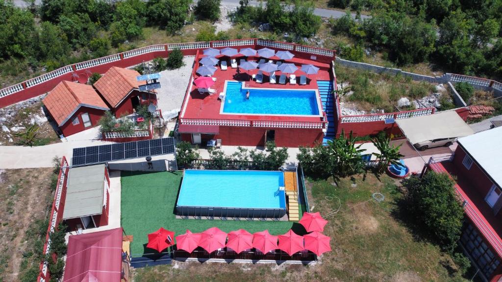 Red Apartman, Trebinje