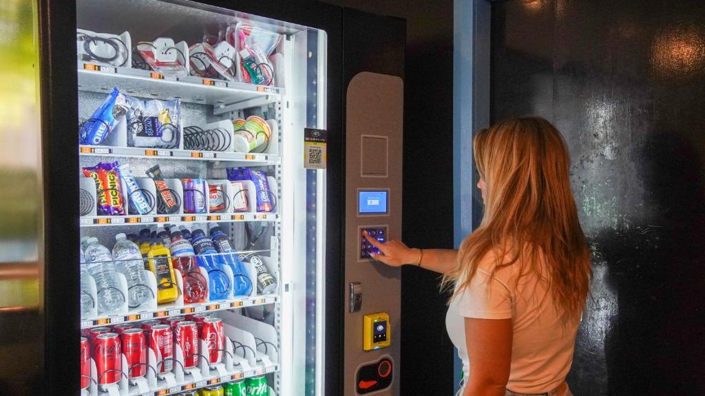 Shared lounge/TV area