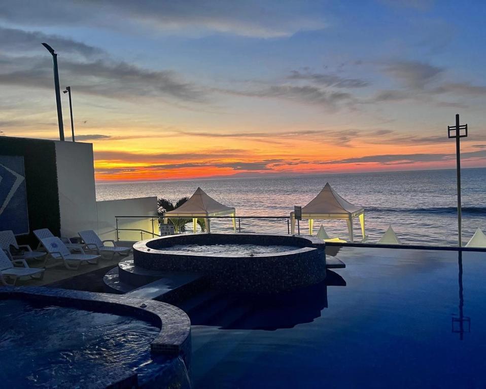 Grand Diamond Beach - 4