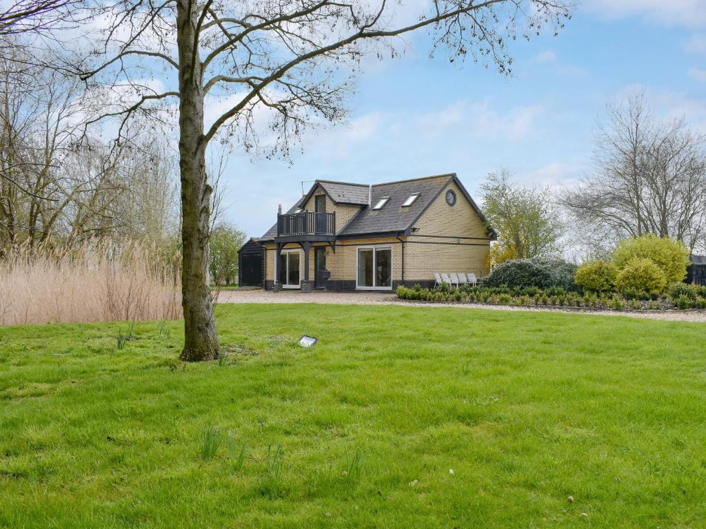 Hill Farm Cottage, Stretham