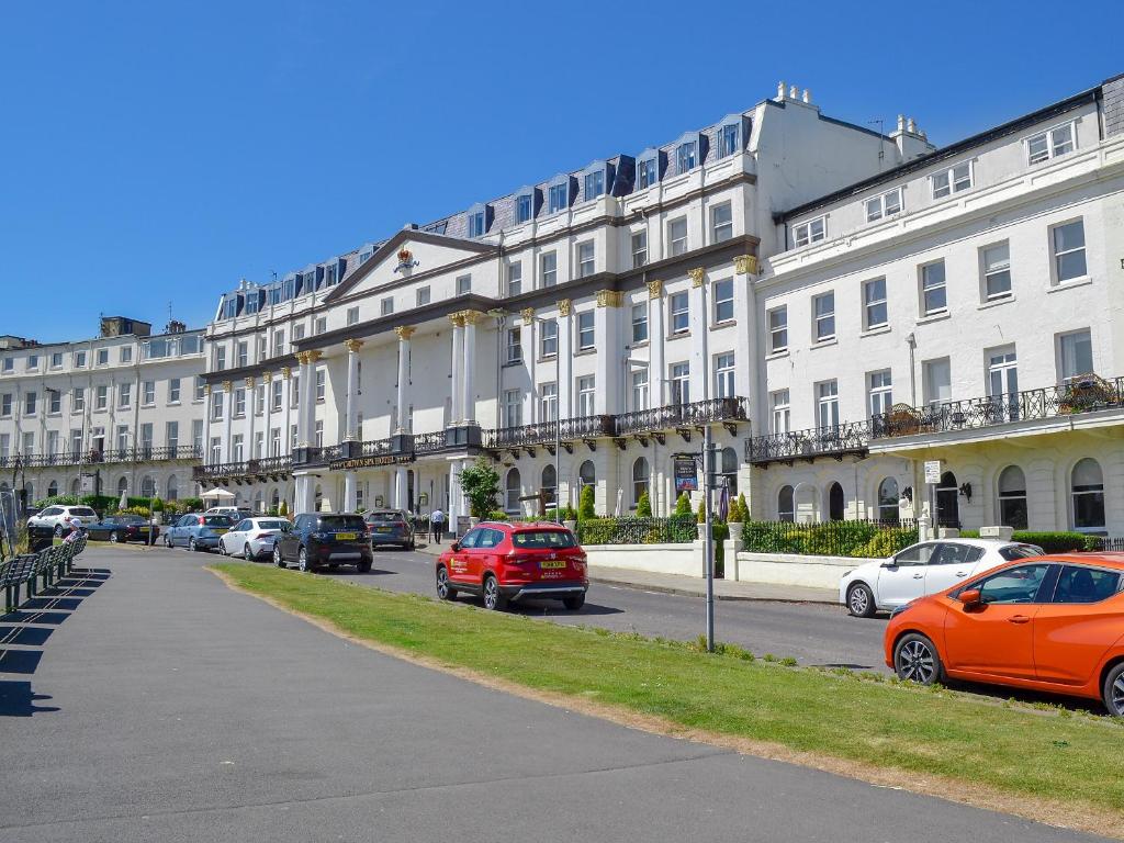 Oaklands View, Scarborough
