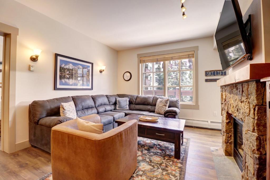 PP212 Passage Point condo, Copper Mountain